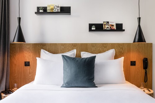 9HOTEL BASTILLE - LYON