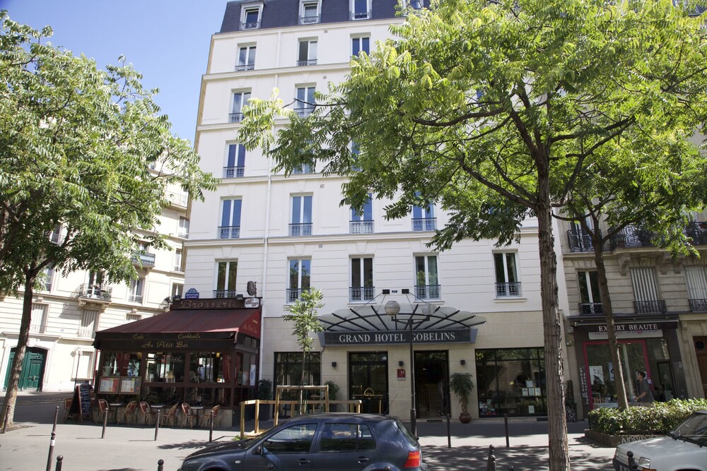 Hotel Front