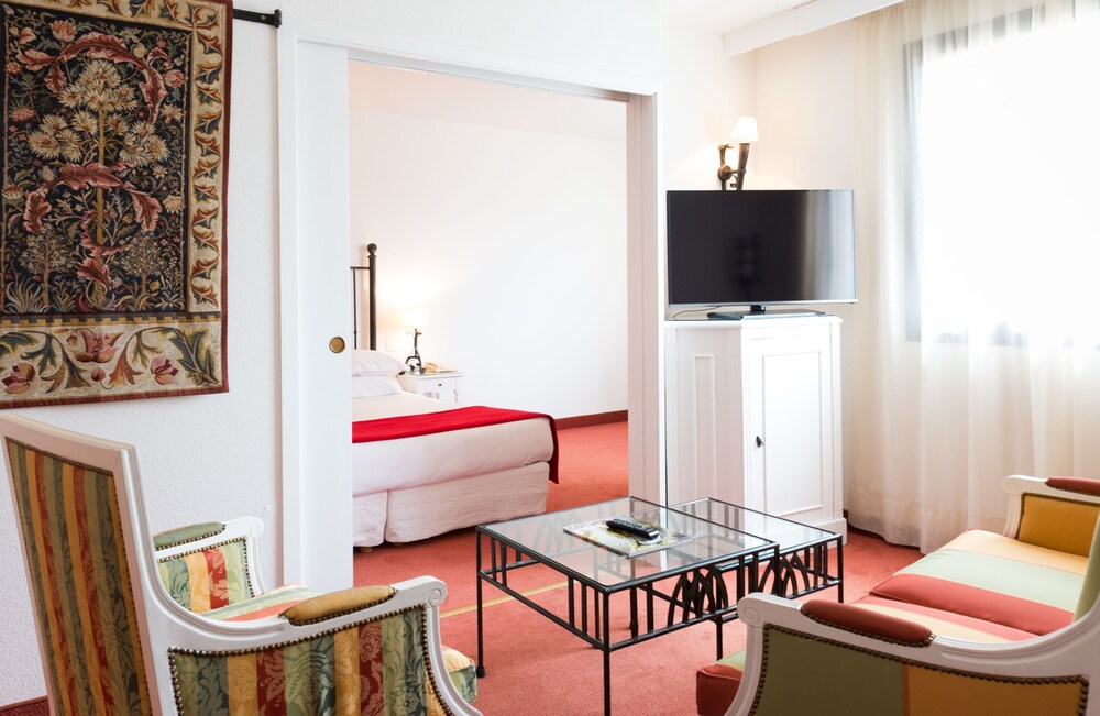 Guestroom