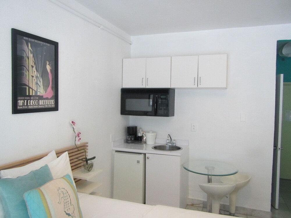Guestroom