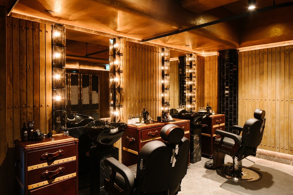 Nail Salon