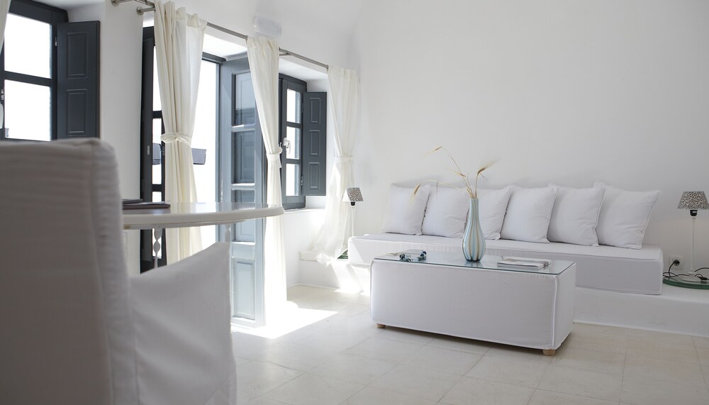 Superior Suite, Jetted Tub - Guestroom