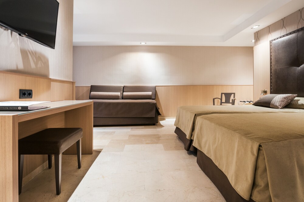 Guestroom