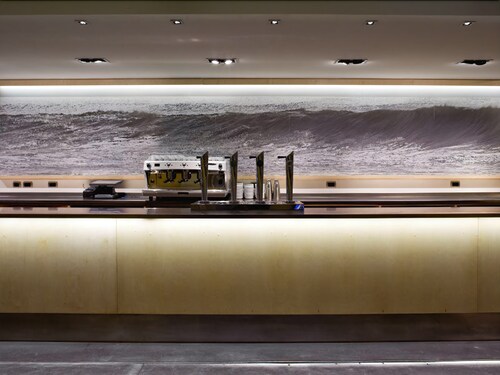 Hotel Bar