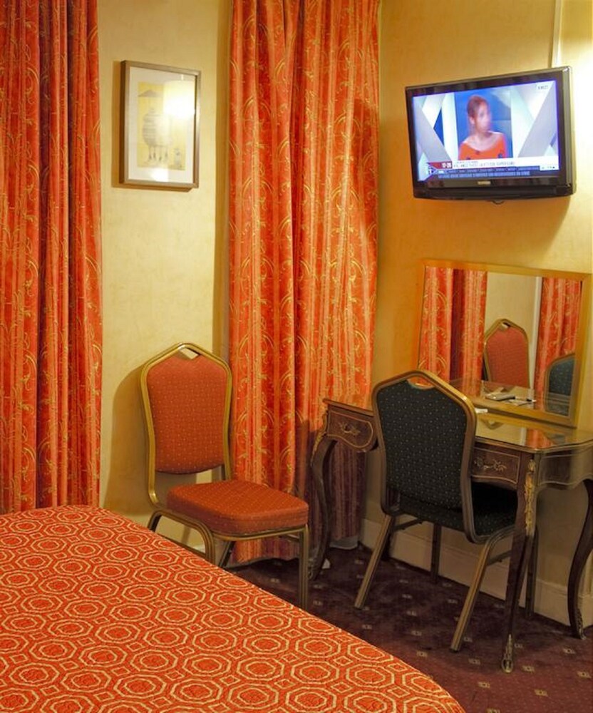 Guestroom