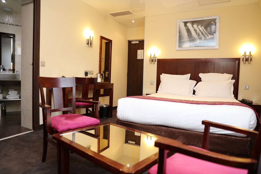 Guestroom