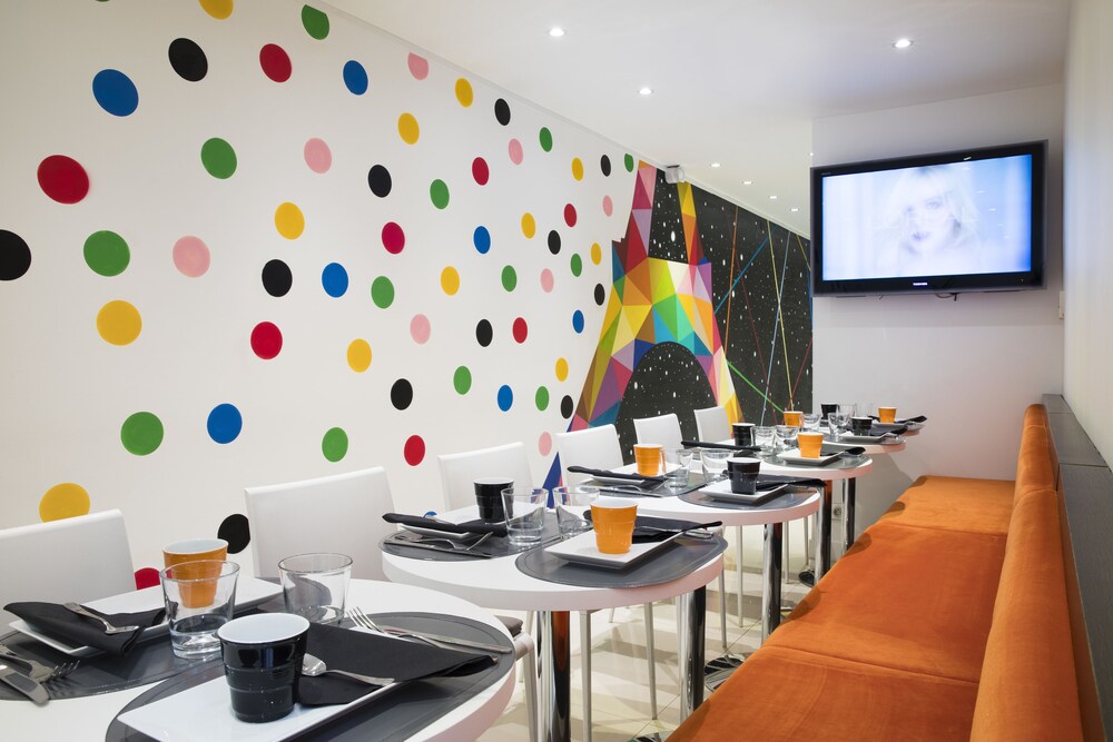 Salle de petit-déjeuner