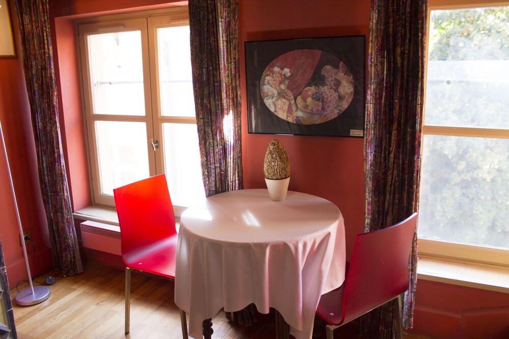Guestroom