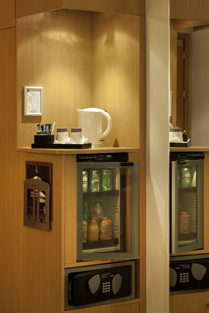 Mini-Refrigerator