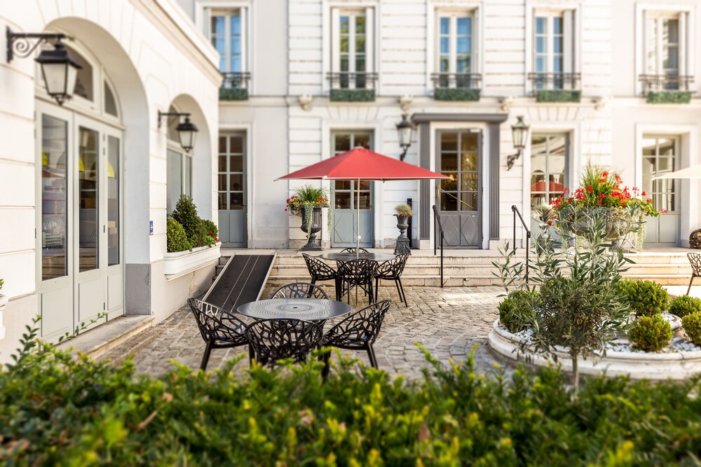 Courtyard