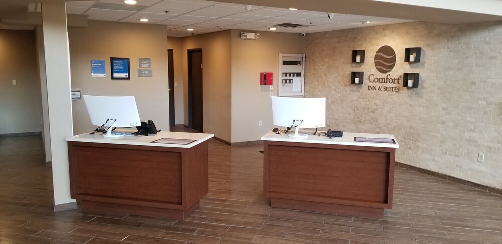 Check-in/Check-out Kiosk