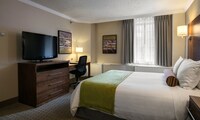 Standard Room, 1 Queen Bed, Non Smoking