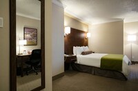 Deluxe Room, 1 Queen Bed, Non Smoking