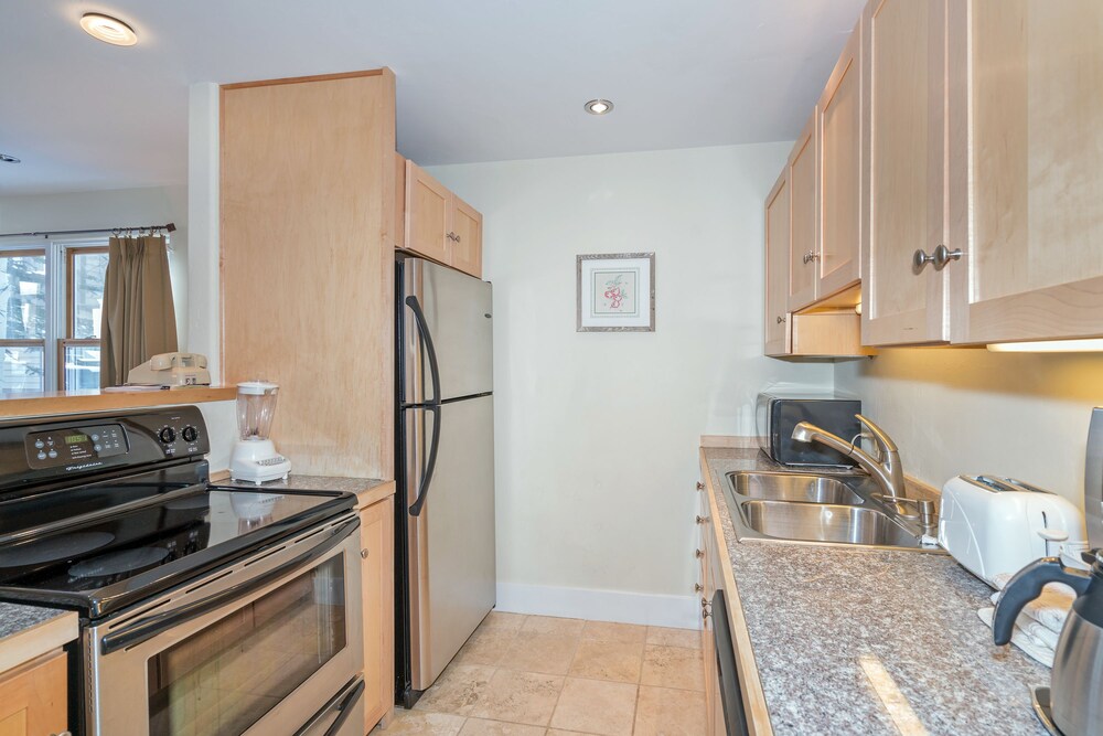 In-Room Kitchen