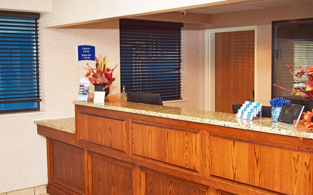 Concierge Desk