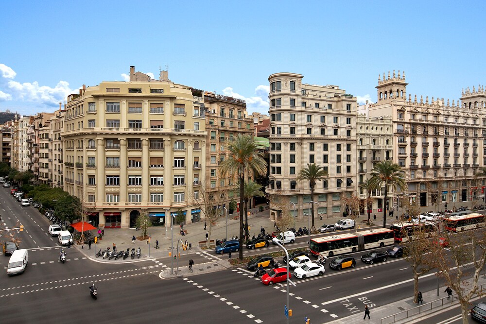 Hotel Front