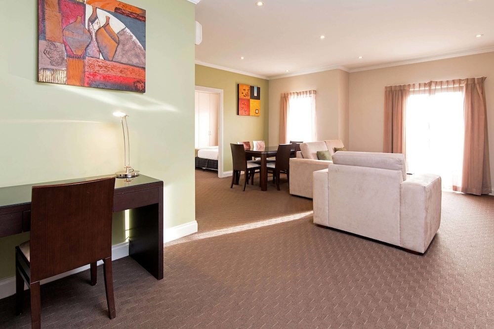 2 Bedroom Queen/Queen