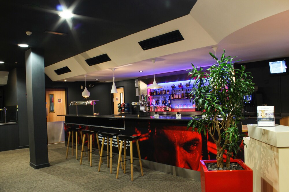 Hotel Lounge