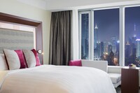 Junior Suite, 1 King Bed