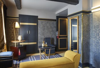 Guestroom