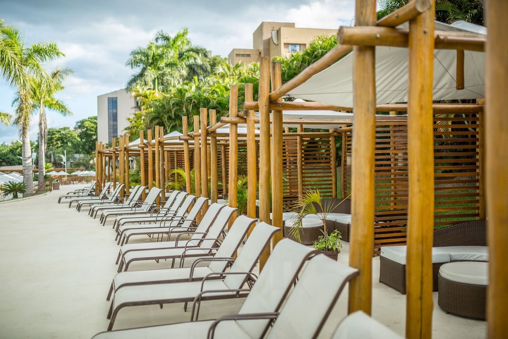 Sundeck