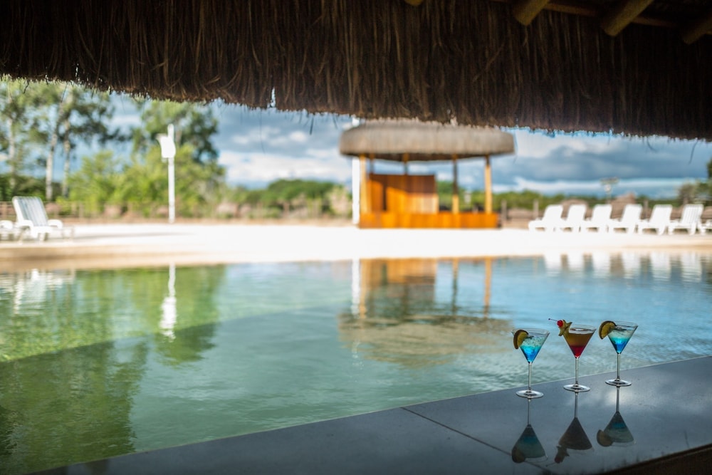 Poolside Bar