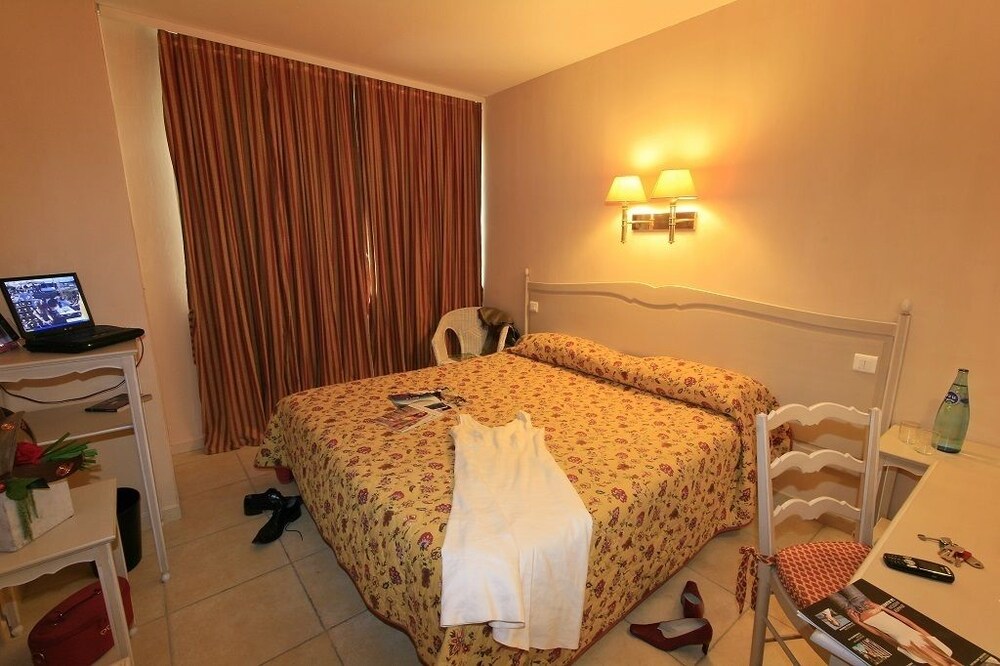 In-Room Amenity