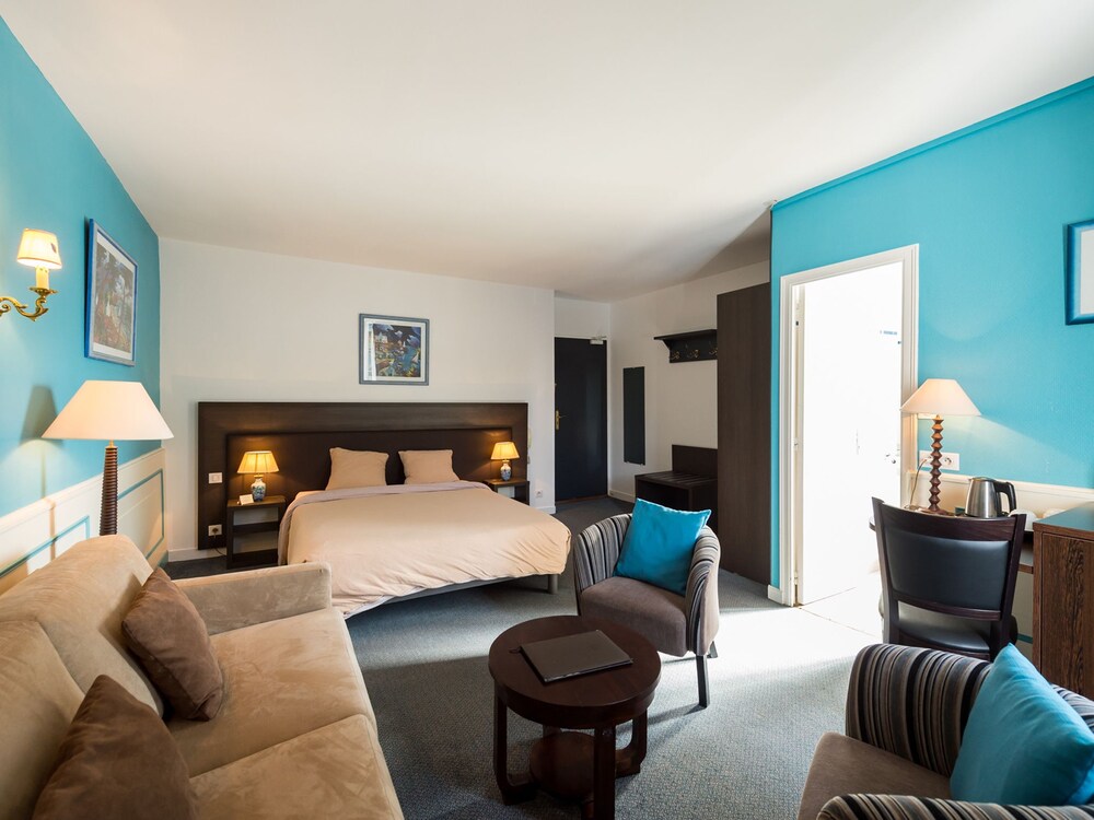 Guestroom