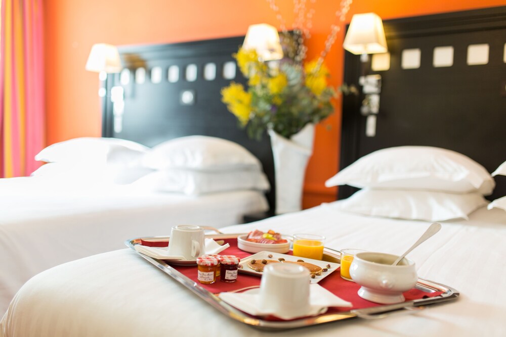 Guestroom