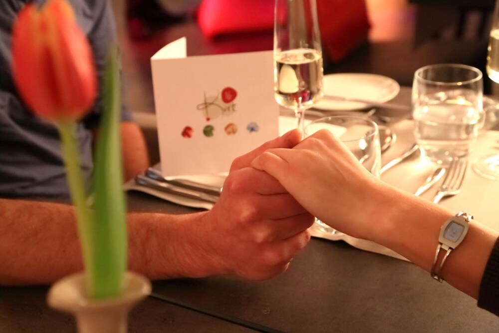 Couples Dining