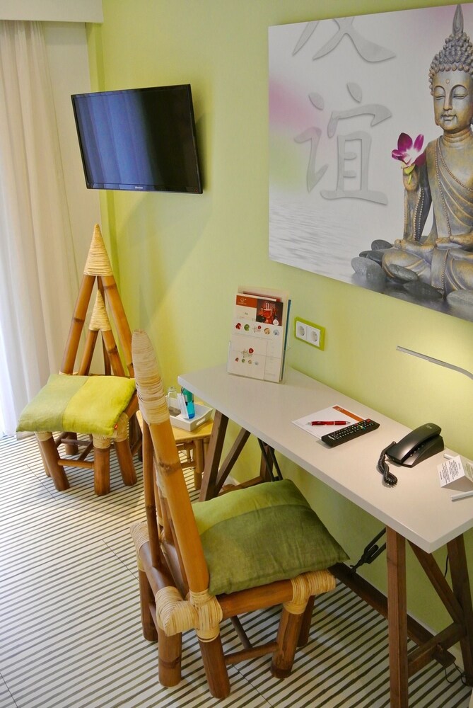 In-Room Amenity