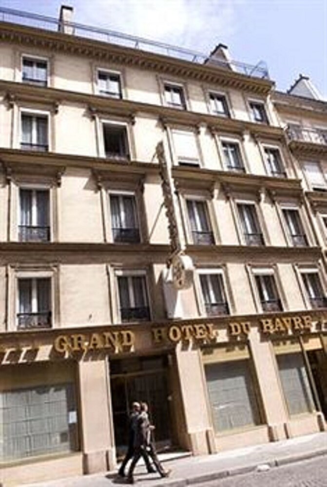 Hotel Front - Evening/Night