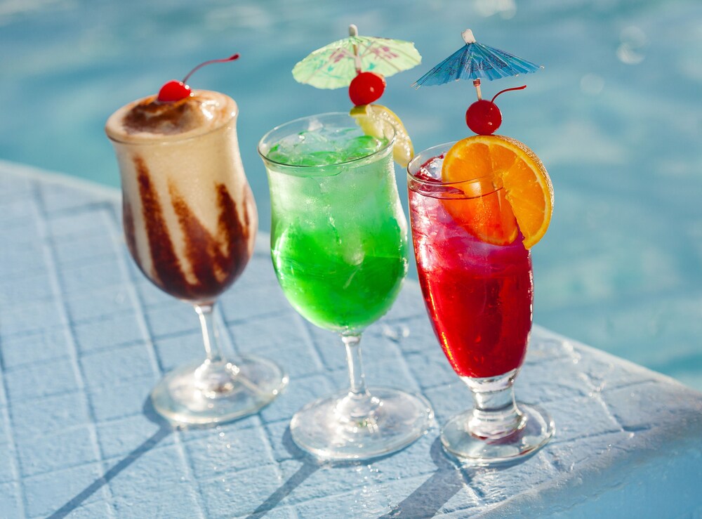 Poolside Bar