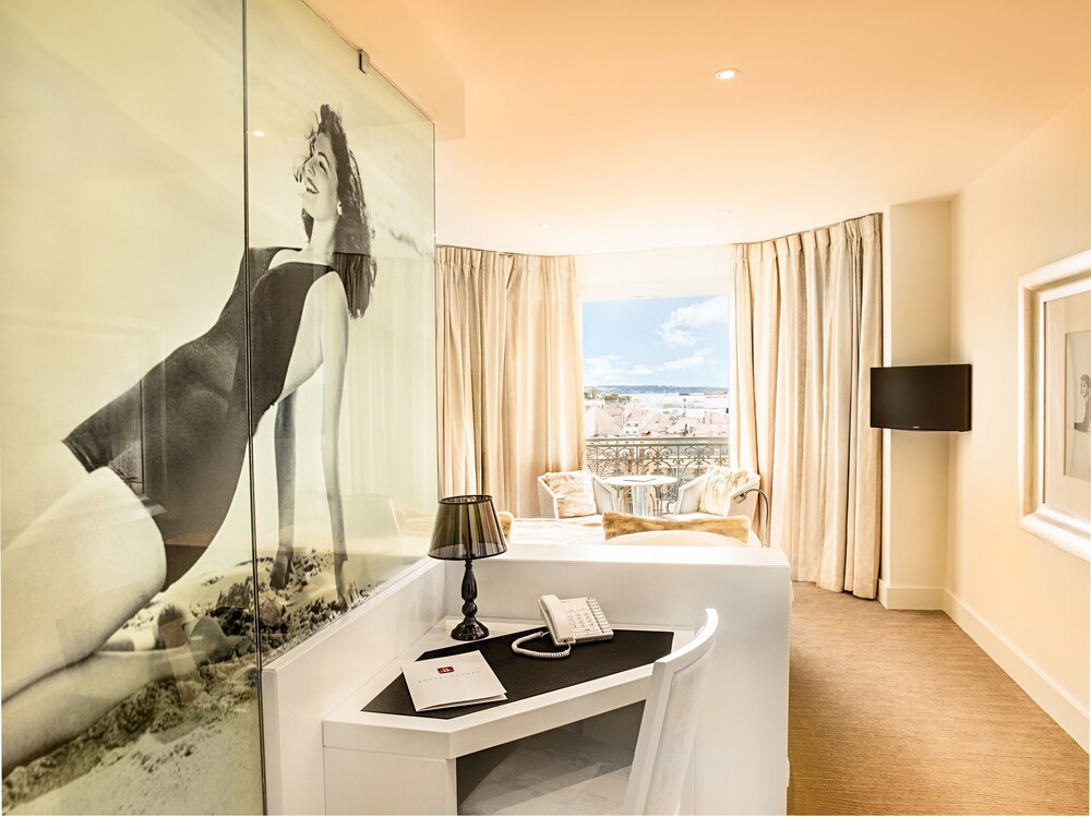Guestroom View