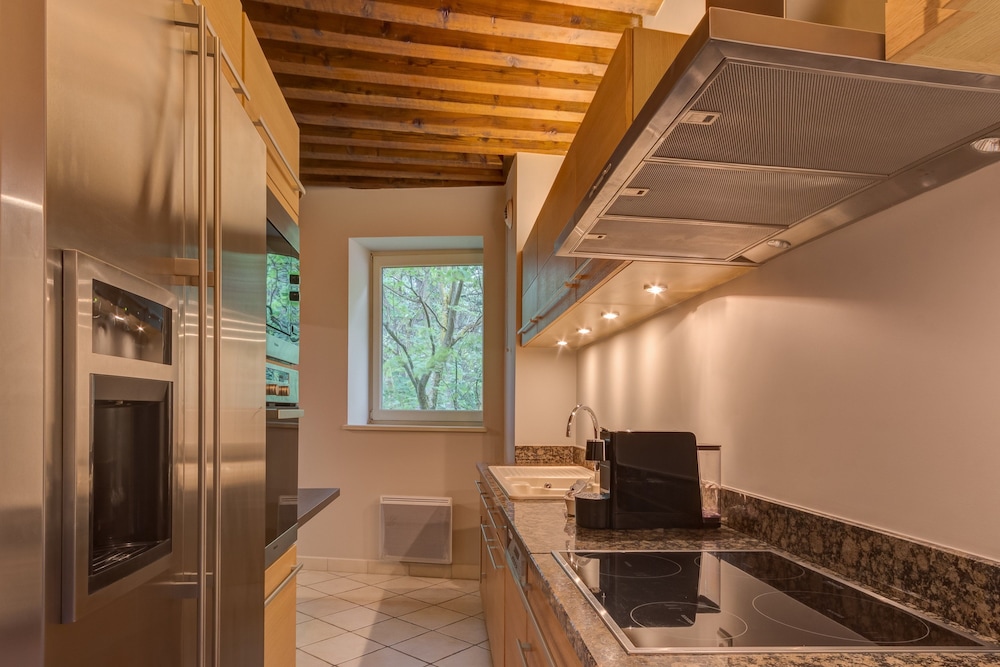 In-Room Kitchen
