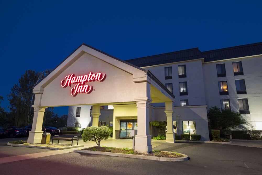 Hotel Front - Evening/Night