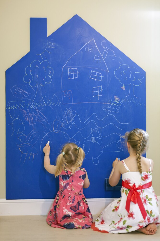 Childrens Play Area - Indoor