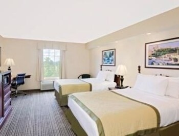 Myrtle Beach Vacations - Baymont Inn And Suites Georgetown/Near Georgetown Marina - Property Image 13