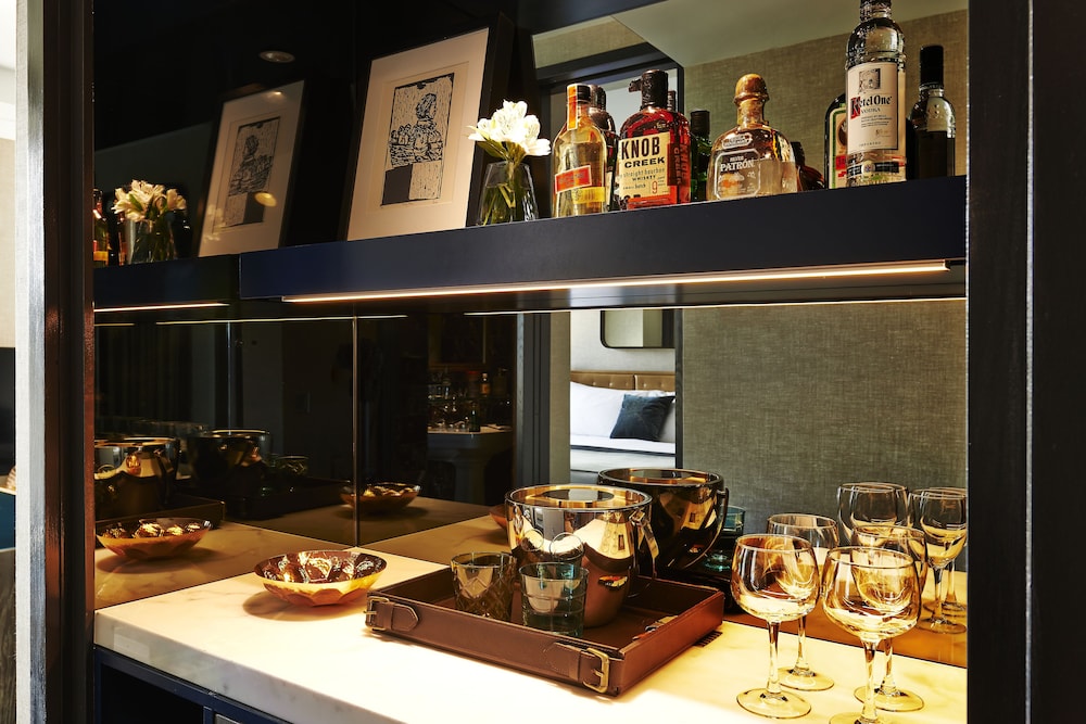 Minibar