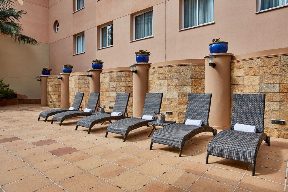 Sundeck
