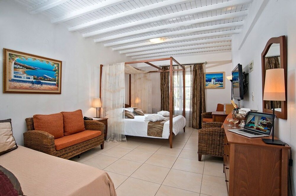 Guestroom