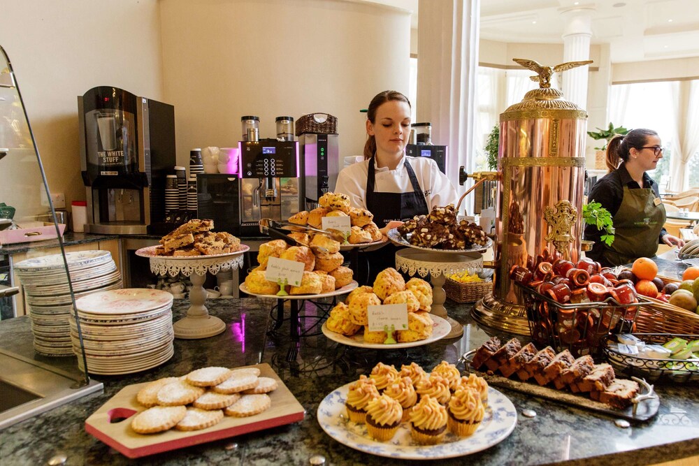 Coffee shop, Crieff Hydro