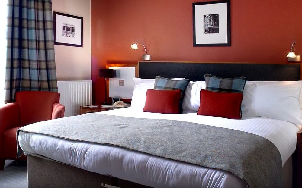 Room, Crieff Hydro