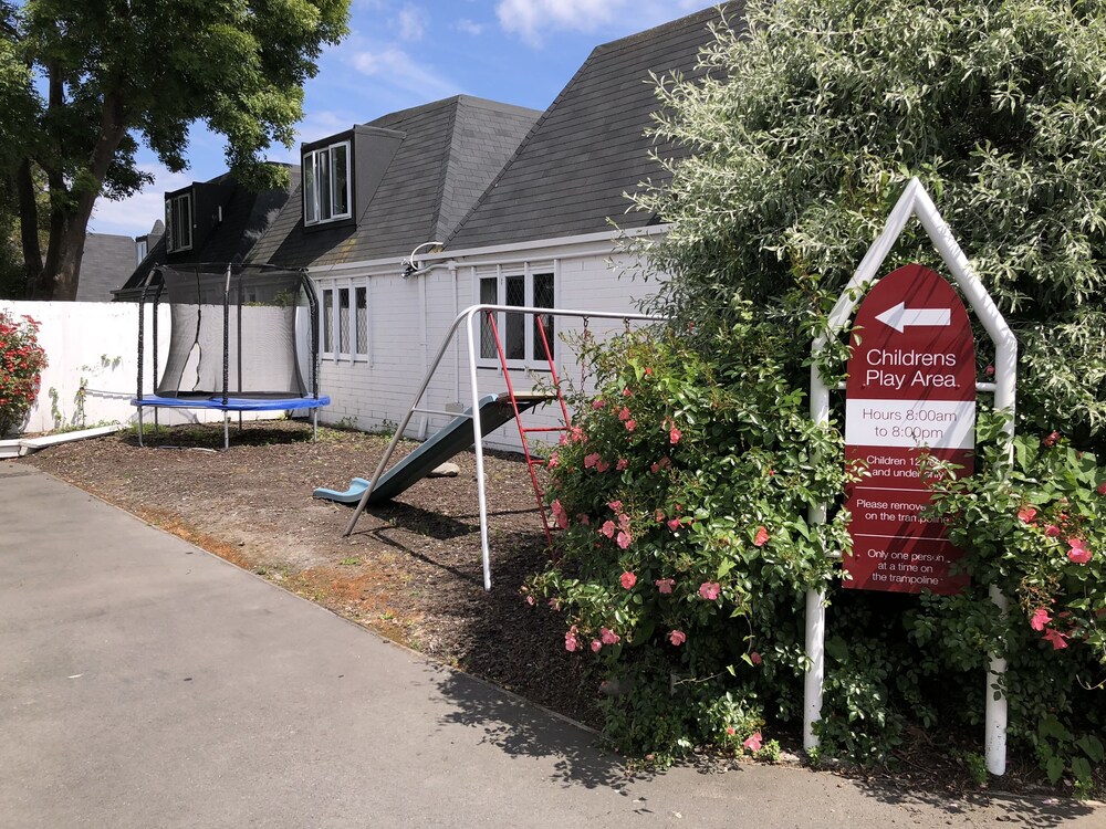 Childrens Play Area - Outdoor