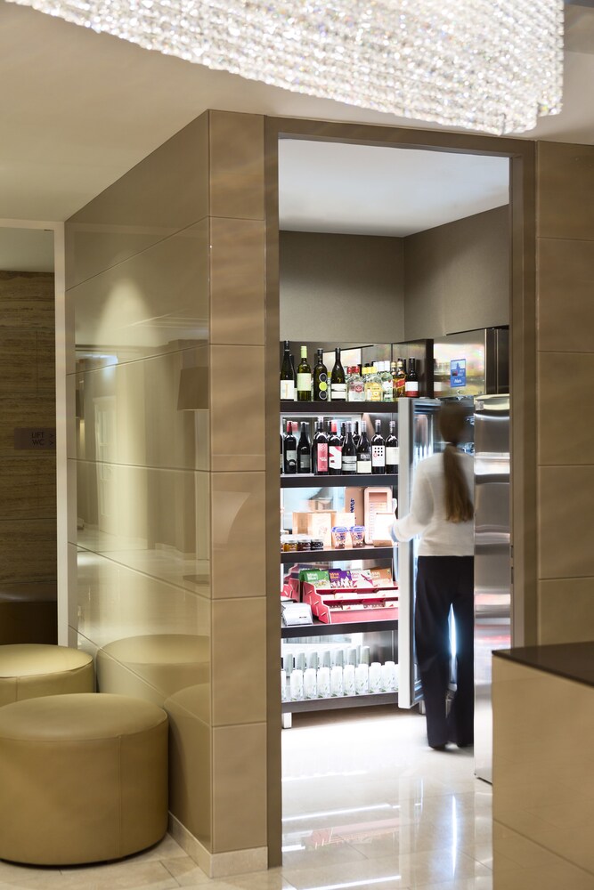 Snack Bar