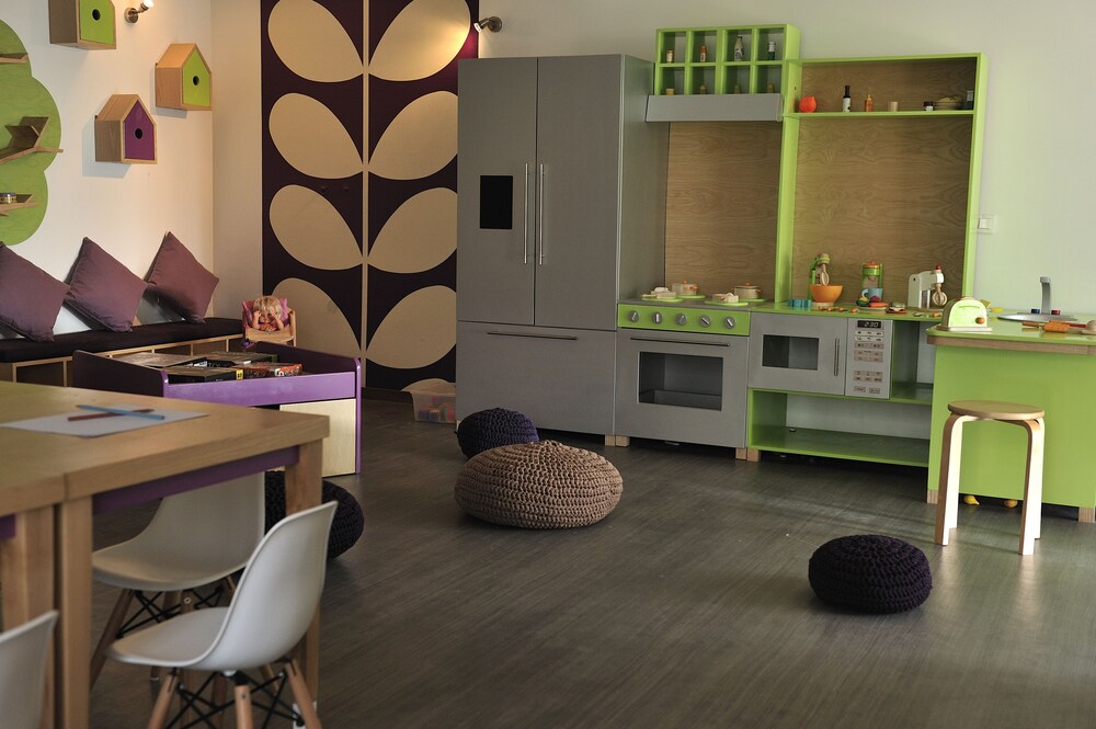 Childrens Area