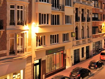 Hotel Front