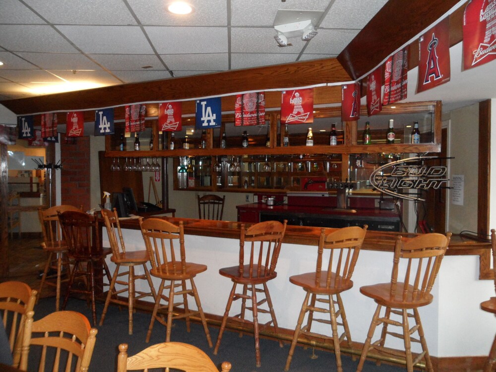 Hotel Bar