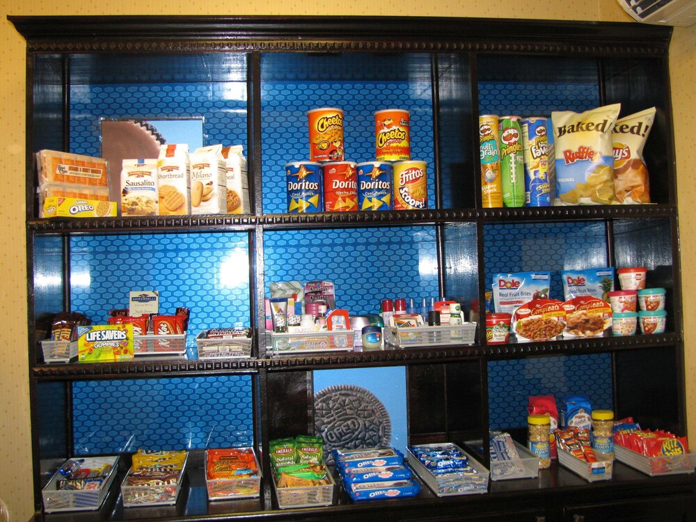 Snack Bar