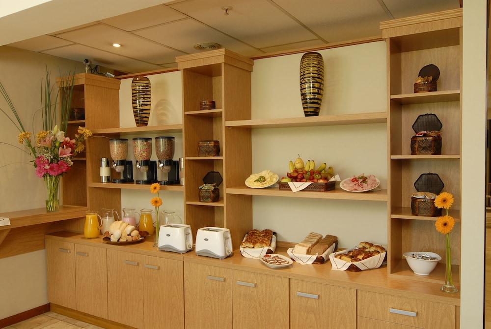 Salle de petit-déjeuner
